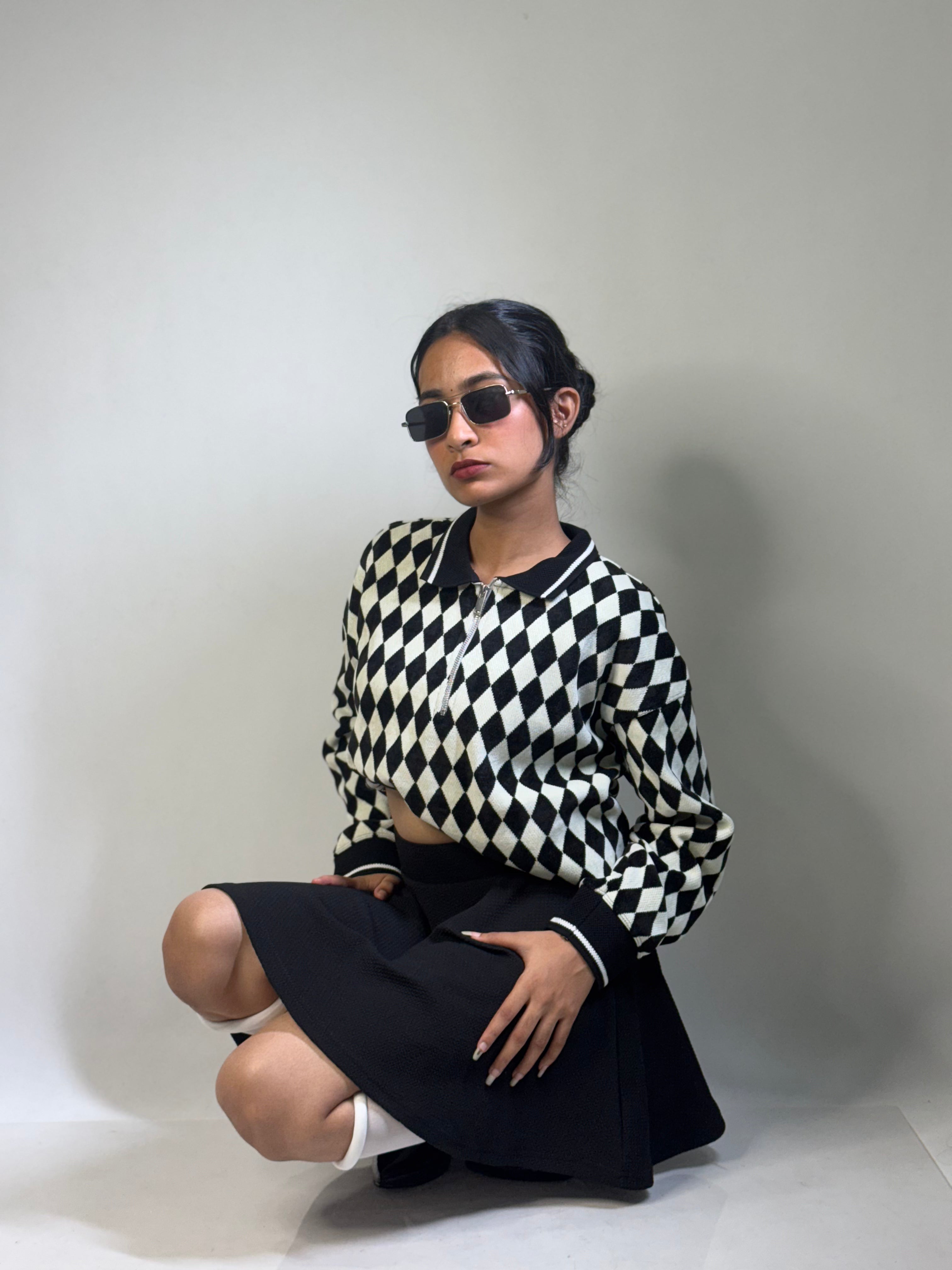 Luxury Check Knitted Polo (Unisex, Full sleeve).